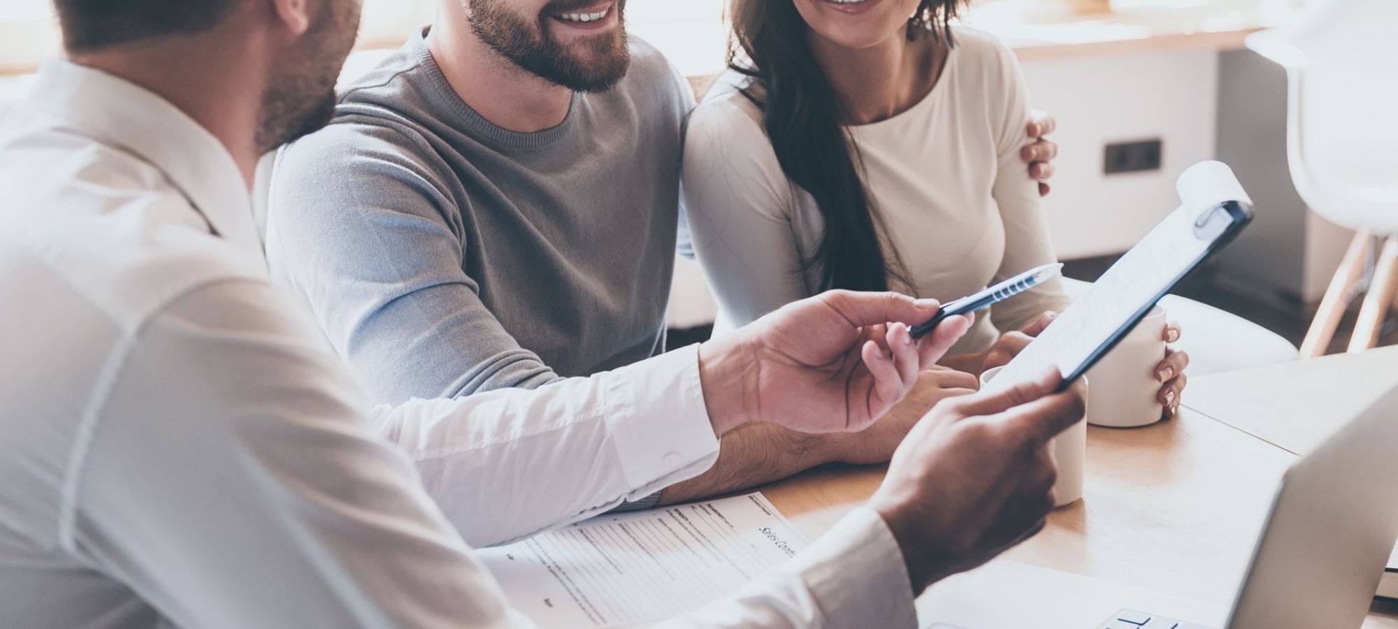 Arcotierra Inmobiliaria tiene un asesor personal que le acompañará. ARCOTIERRA INMOBILIARIA en Arcos De La Frontera